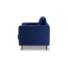Bente Tufted Velvet Lounge Chair