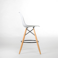 Reproduction of DSW Counter Eiffel Chair Stool